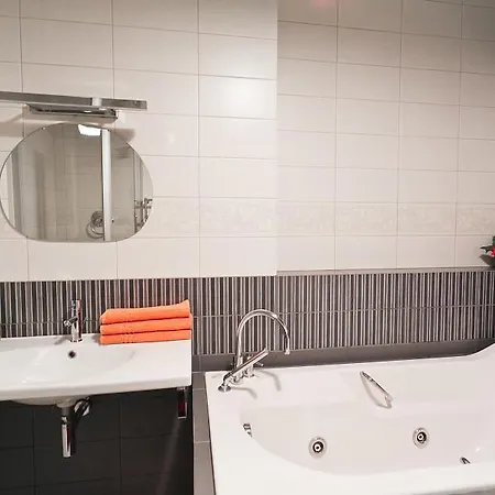 Daire Nezavisimosti Vip Apartament
